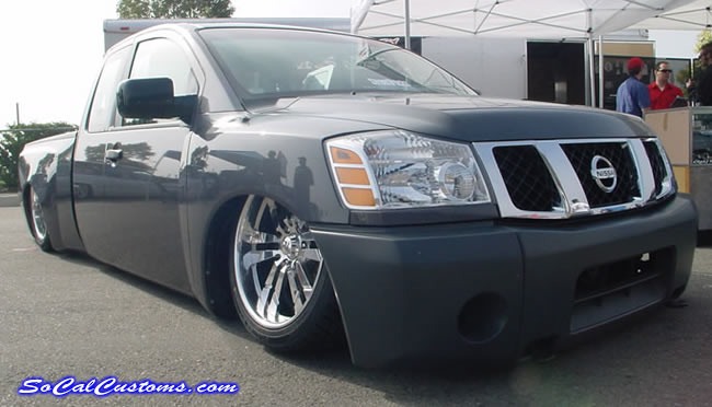 Slammed Nissan Titan... - Nissan Sentra Forum - B15, B16 and B17 Sentra