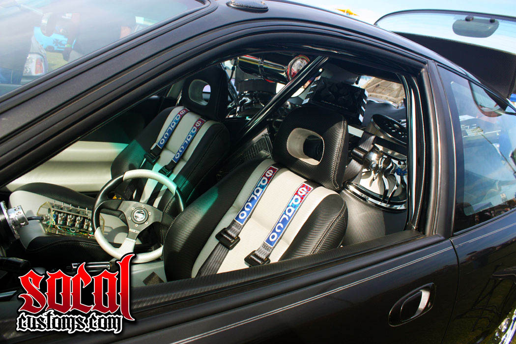 BTN2011_072